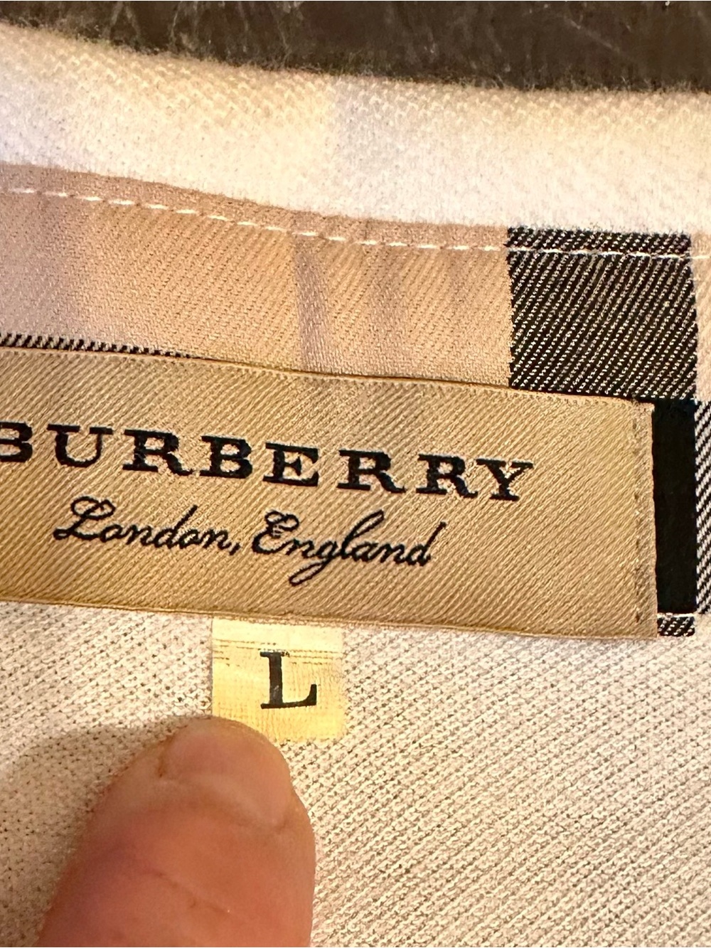 Burberry White Polo with Signature Check Collar Detail - Picture 2 of 2